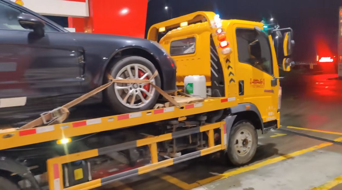 徐州行车途中遇到突发状况该如何呼叫道路救援？